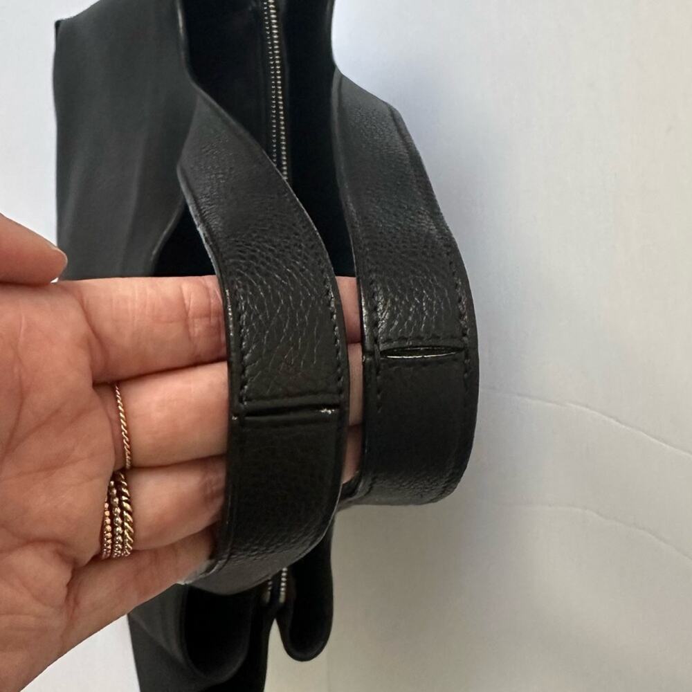 Celine Phoebe Philo Med Tri-Fold Black Shoulder Bag Grained Leather Authentic - Picture 6 of 16
